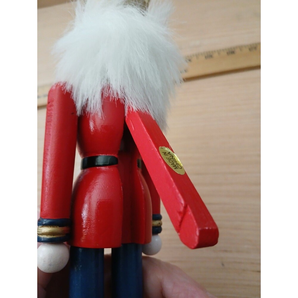 Nutcracker King Figurine 10" Wooden Christmas Decoration Mouth Opens & Shuts - Picture 8 of 11
